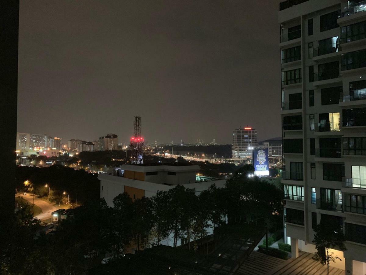 Msi Cozy Homestay เซอรีเคมบางัน ภายนอก รูปภาพ